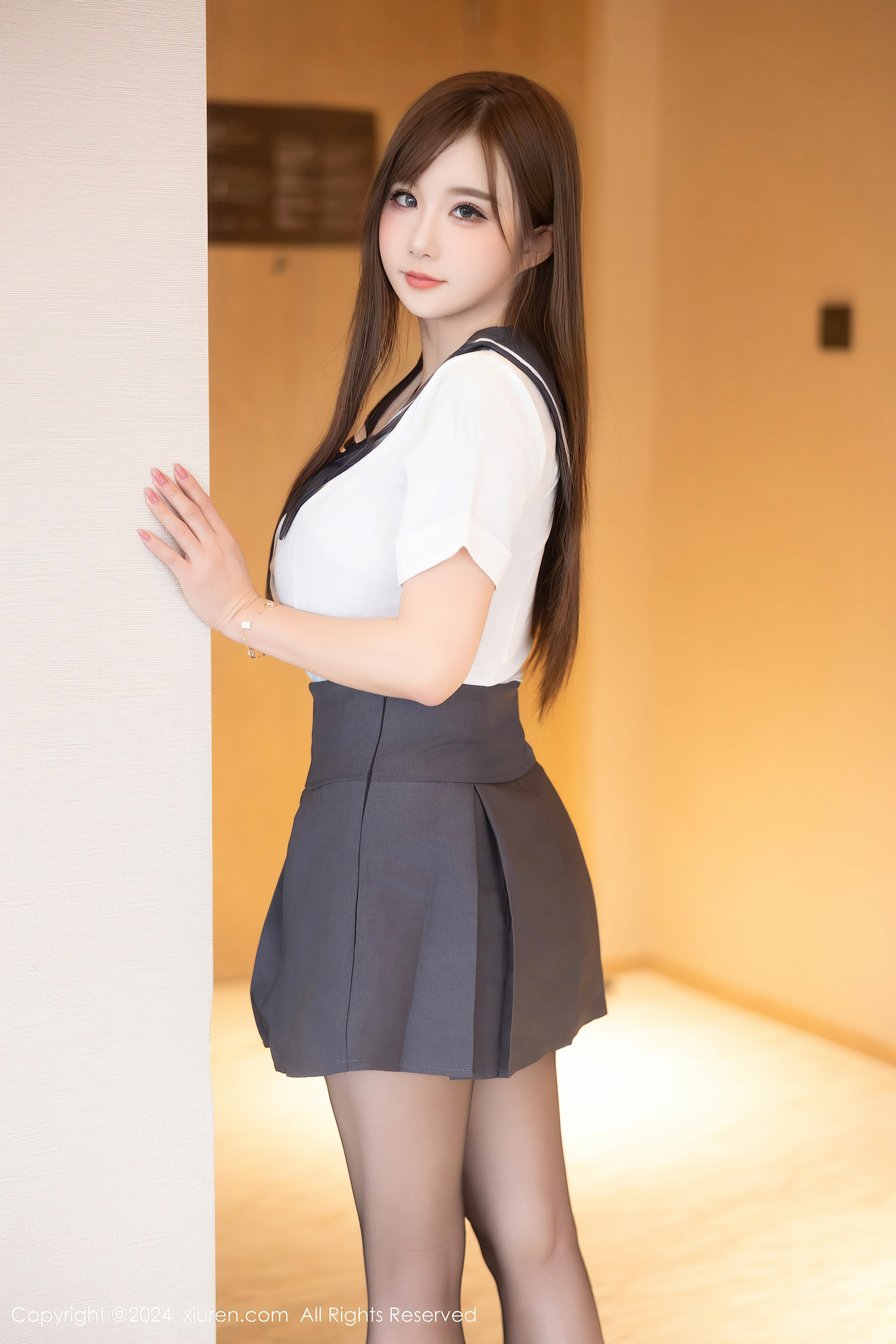 [Xiuren秀人网]2024.12.26 NO.9663 小肉肉咪 3