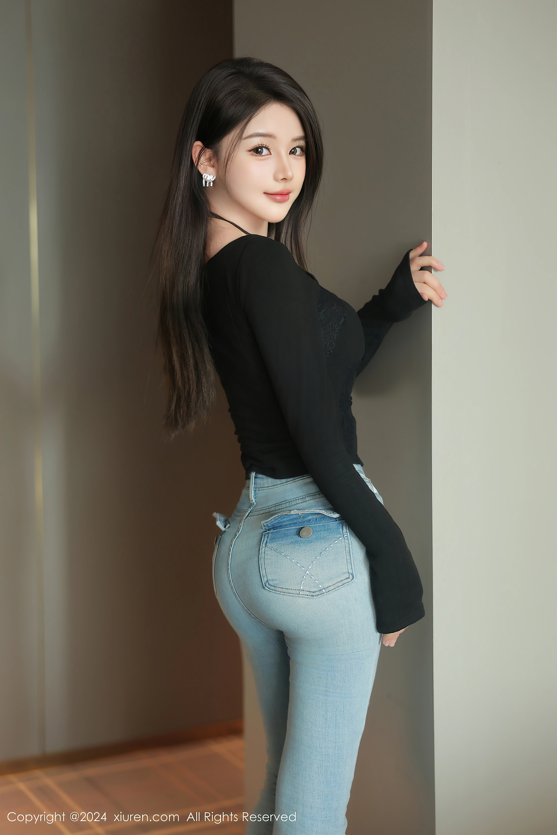 [Xiuren秀人网]2024.12.27 NO.9666 爱酱里 2